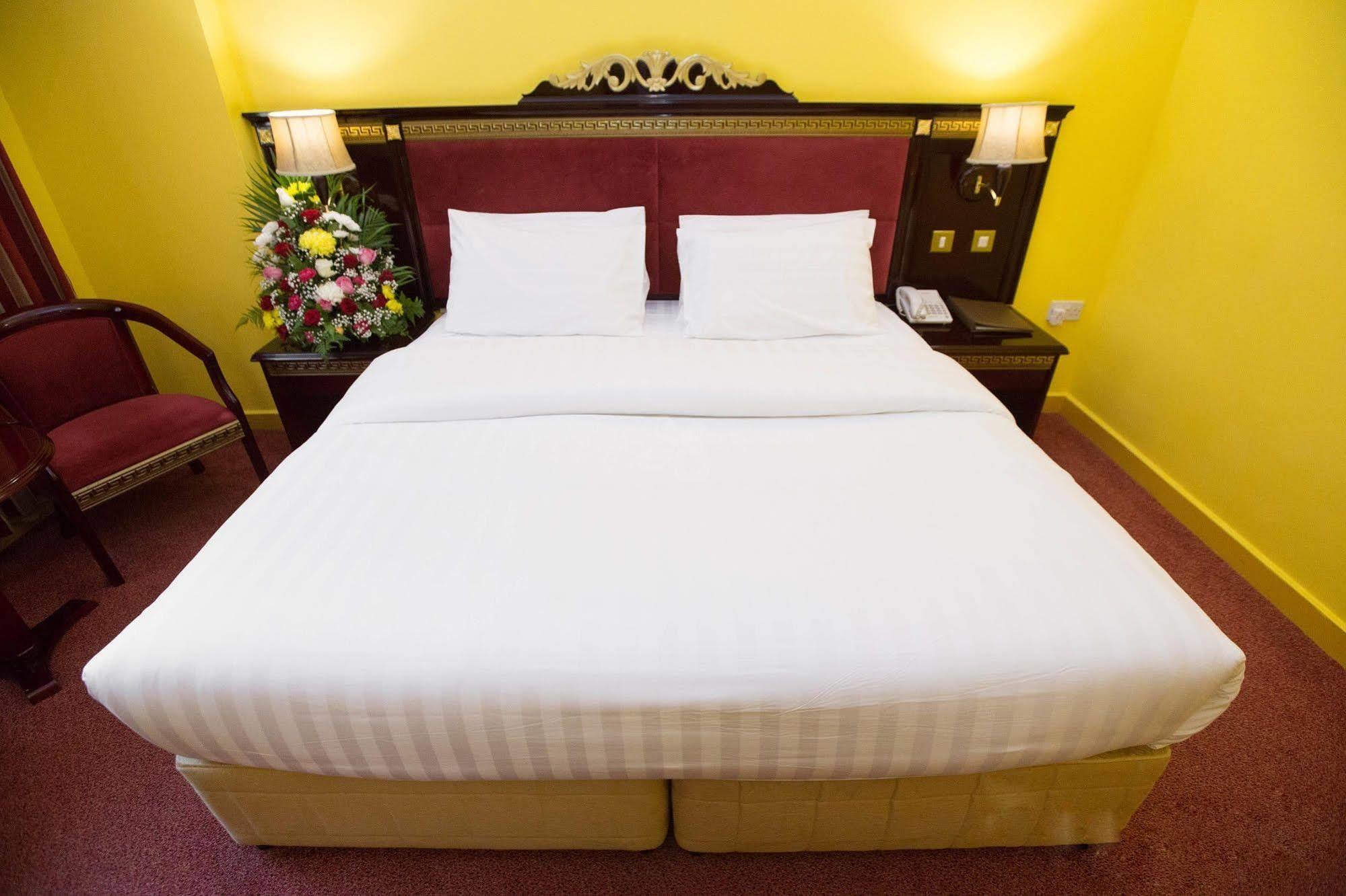 Comfort Inn Hotel Deira Dubai Phòng bức ảnh